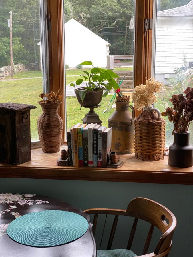 1 Bed Cottage, Partial Waterviews & Water Access Westport Экстерьер фото